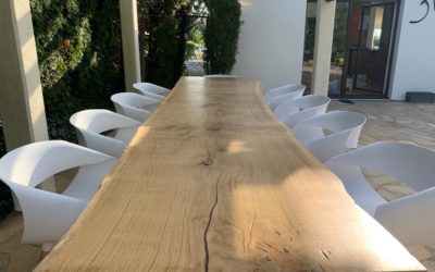 PLATEAU DE TABLE LIVE EDGE
