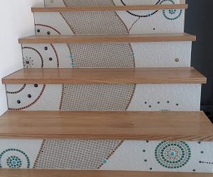 Marche d’Escalier en Frêne Massif